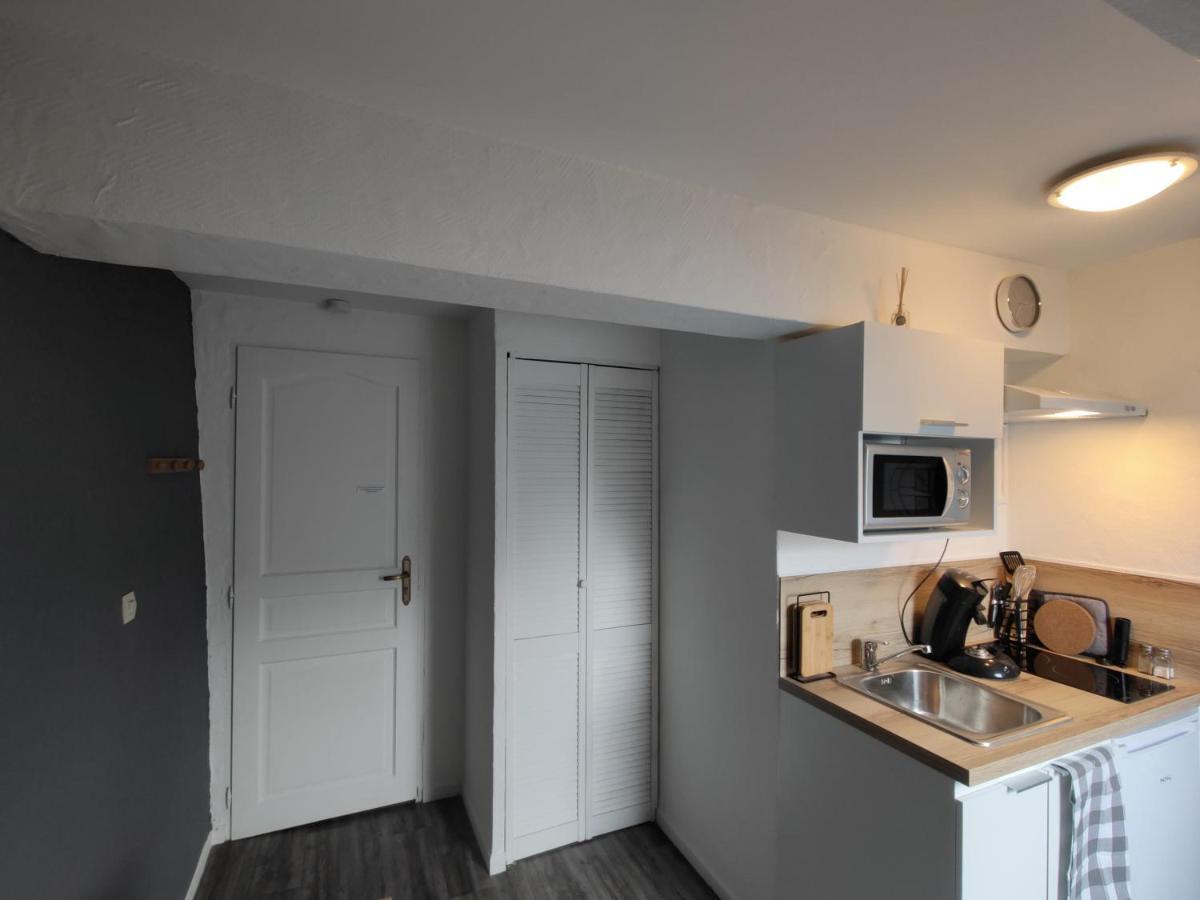 Studio "Sous Les Toits", Proche Hyper Centre Et Commerces ! Valenciennes Exterior photo